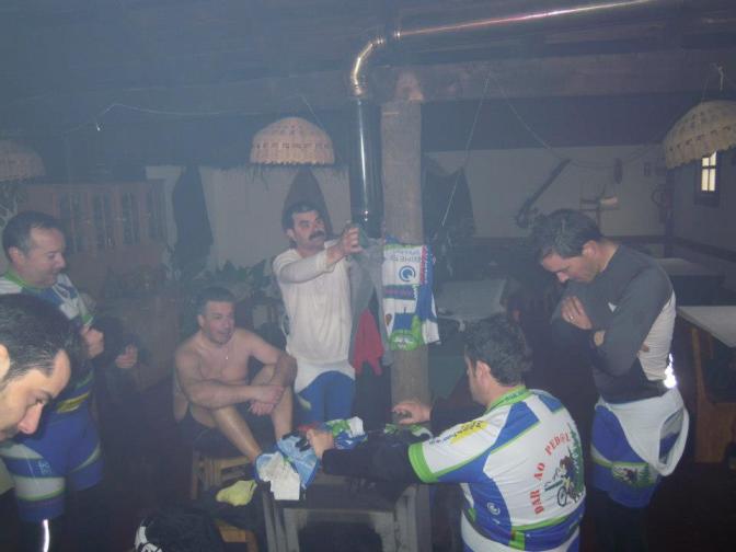 67021_3979121736915_1368827124_n