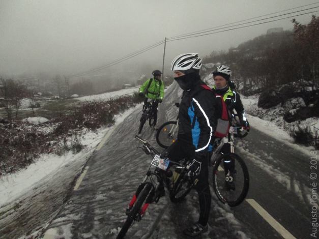 Esperando pelo Jorge...